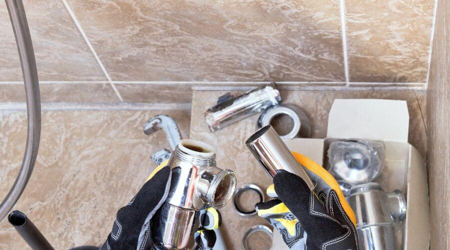 Professional gutter cleaning in Grapevine, TX